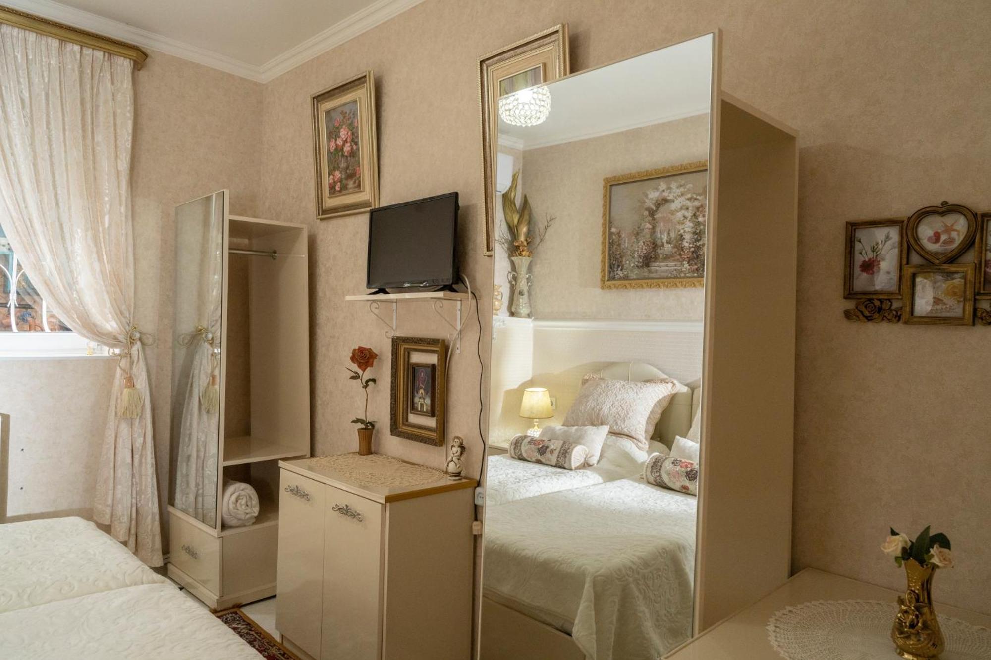Elia Boutique Hostel & Apart-Hotel Tbilisi Eksteriør bilde